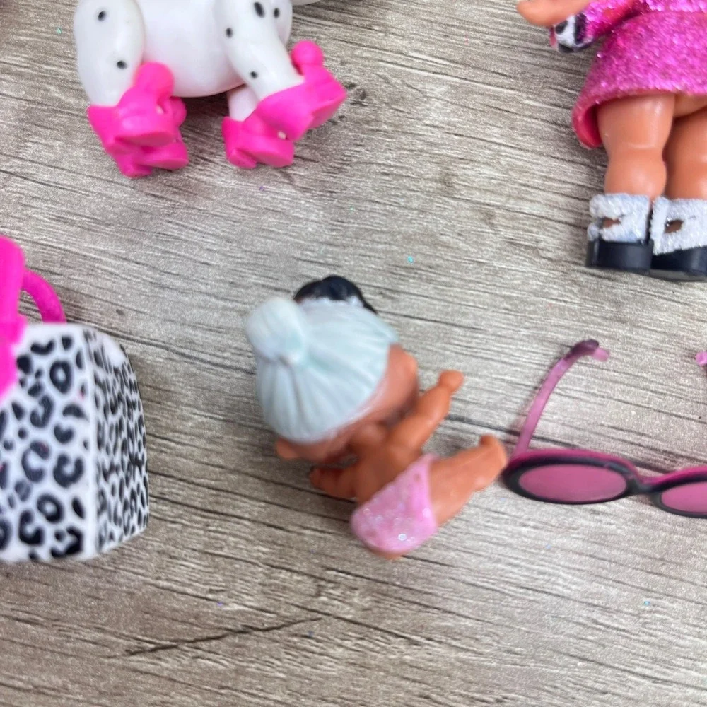 LOL Surprise!‎ Doll Bling Series, Doll Face dalmation pet